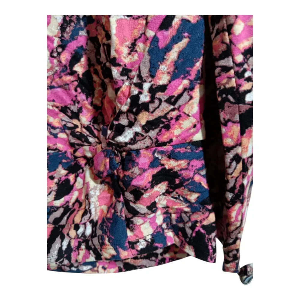 Nic + Zoe Kaleidoscope Top with Stretch Gather Detail Right Hem. - Picture 8 of 12